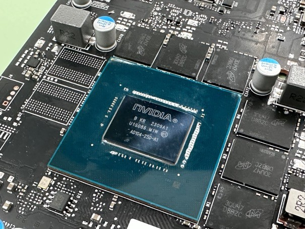 耕升RTX 4070 星极皓月 OC给玩家带来DLSS 3+2K光追流畅体验