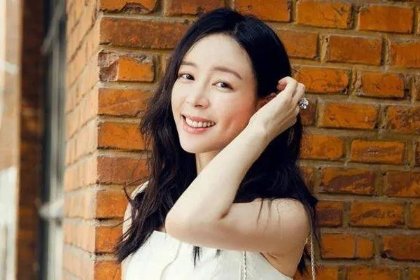 张静初为什么叫移动炮台